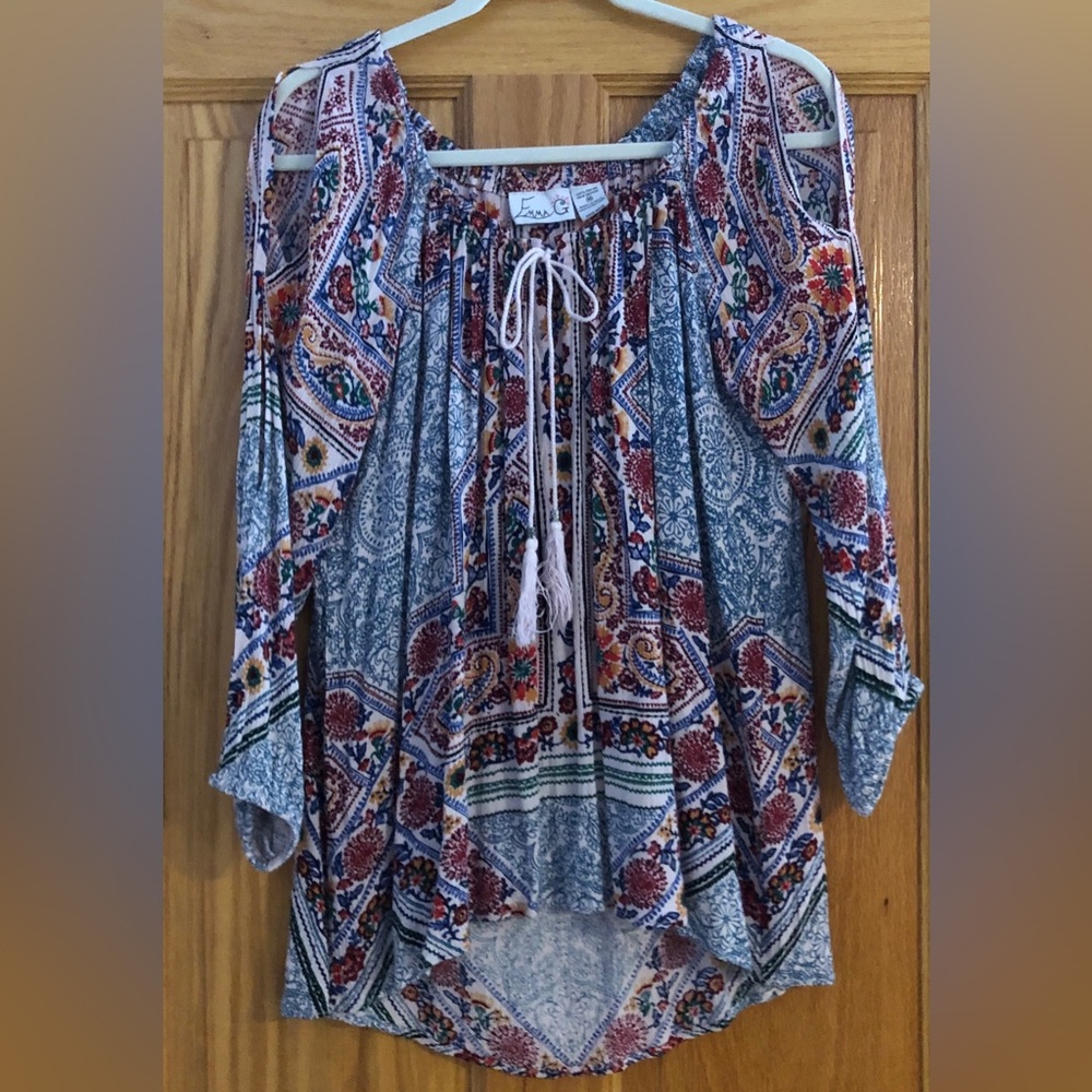 Emma G Boho Cold Shoulder & Arms M
